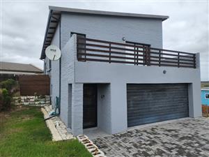 Modern Coastal Living in Paradise Beach