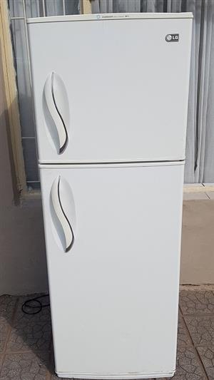 LG Single Door fridge & freezer (Frost free)
