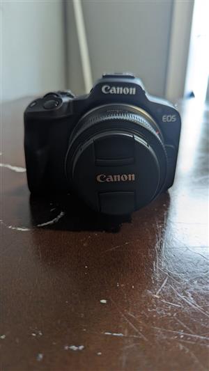 Preowned Canon EOS R50