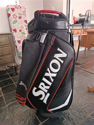 Black Srixon Pro golf bag for sale. Only been used twice.