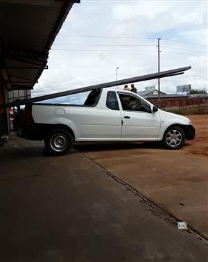 Nissan NP200 bakkie 