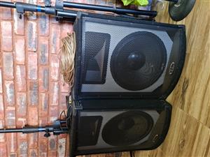 Live music rig for sale with speakers on stands