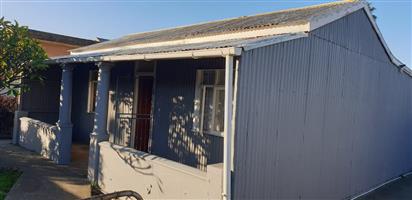 Historical Property for sale in Parow West