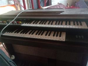 Piano for sale make me an offer