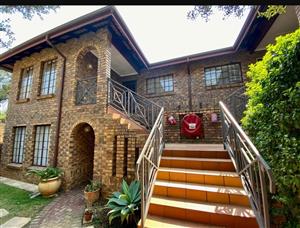 Single Room Available in a Secure 2-Bedroom Apartment