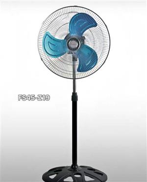 2 fans per box