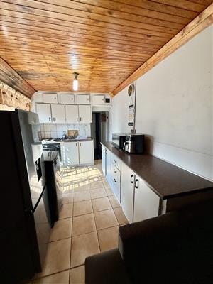 PETFRIENDLY 1 BEDROOM FLAT-WATER INCLUDED