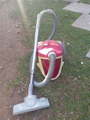 Vacuum Cleaner