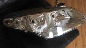 Headlight right for Renault megane