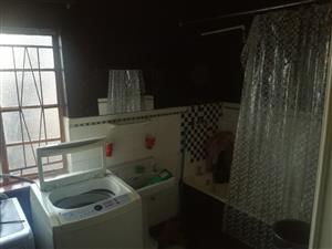 Rooms to rent in House in Menlo Park