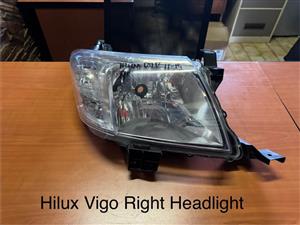 Toyota Hilux D4D Vigo Right Headlight