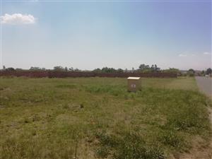 Vacant Land Residential For Sale in Selcourt & Ext