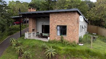 Modern freestanding cottage