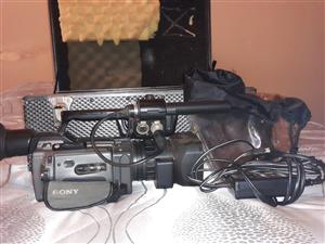 SONY PD170 VIDEO CAMERA FOR SALE