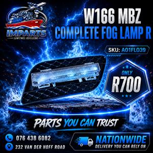 W166 MERCEDES-BENZ COMPLETE RIGHT FOG LAMP