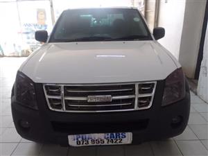2009 ISUZU KB250 DTEQ EXTRA CAB MANUAL  DIESEL  WHITE COLOR 113.000KM 