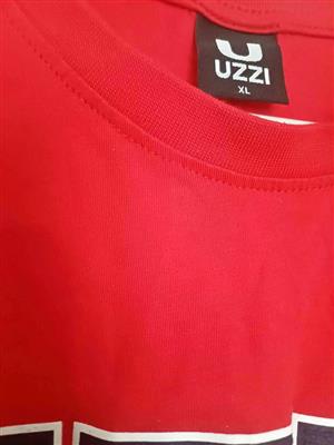 Men's t shirt