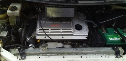 Toyota V6 VVTI (1MZ) engine with computer box 