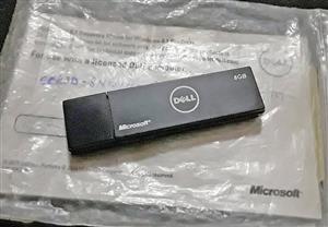 Microsoft Windows 8.1 - Original Dell USB install stick
