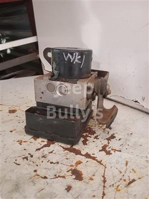 Jeep Grand Cherokee WK1 (Second Hand) ABS Pump