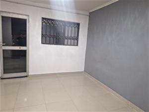 One bedroom let in Kinross town 