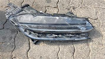 Toyota Urban Cruiser headlight