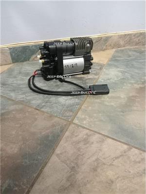New Stock | Jeep Grand Cherokee WK2 | Air Suspension Pump  