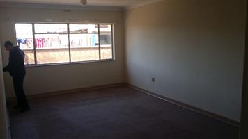 COME VIEW 2 BEDROOM FLAT AVAILABLE – 01 MARCH 2026 – VANDERBIJLPARK CW3