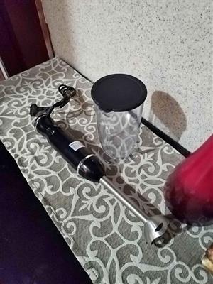 New Kambrook Stick Blender 600W With 500ml Mixing Plastic Beaker