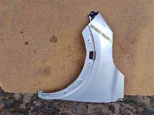 Renault Triber fender