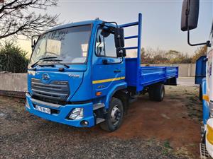 2018 Nissan UD Kuzer RKE150 Flat Deck 4 Ton Truck With Dropsides For Sale 
