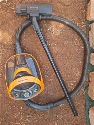 Bennet vacuum cleaner