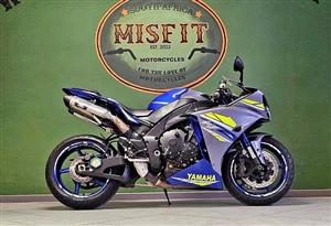 2015 Yamaha R-1