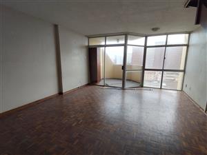 2.5 Beds Beachfront Duplex with parking Prime Location