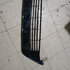 Toyota auris grill 