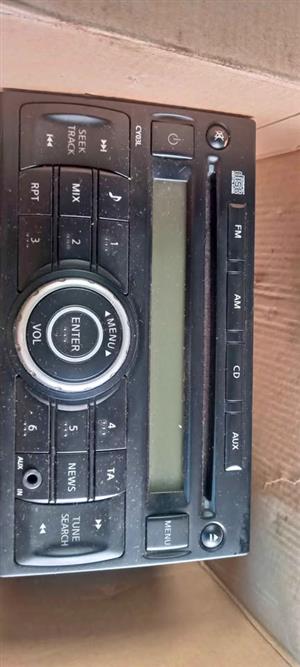 Nissan navara radio