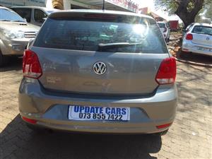 2020 VW POLO VIVO 1.4 COMFORTLINE AUTOMATIC  GREY  ColoPETROL SERVICE HISTORY. 77.000KM. 