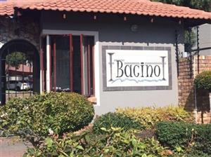 Townhouse For Sale in Winchester Hills