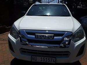 Isuzu Bakkie kb 250