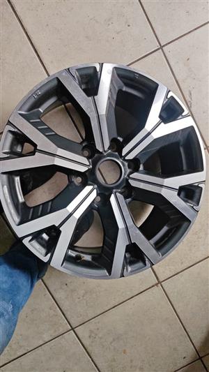 18'' Isuzu X-Rider/V-Cross original mag to use for spare wheel 