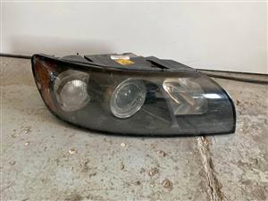Volvo S40 V50 headlight