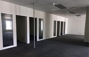 Office Rental Monthly in Walmer Heights
