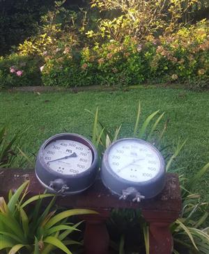 Tyre pressure gauges bundle