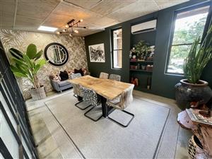 Office For Sale in La Lucia