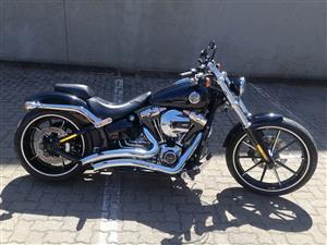Well Looked After 2015 Softail Breakout!