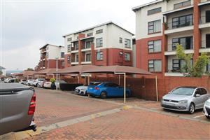 Apartment For Sale in Greenstone Hill