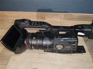 Canon XF 300 Professional Video Camera