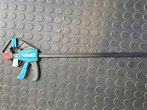 Brand New Total Tools Quick Bar Clamp 63x450mm
