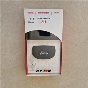 Polar H7 Heart Rate Monitor & 31 Coded