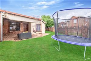 2 bedroom, 1 bathroom home